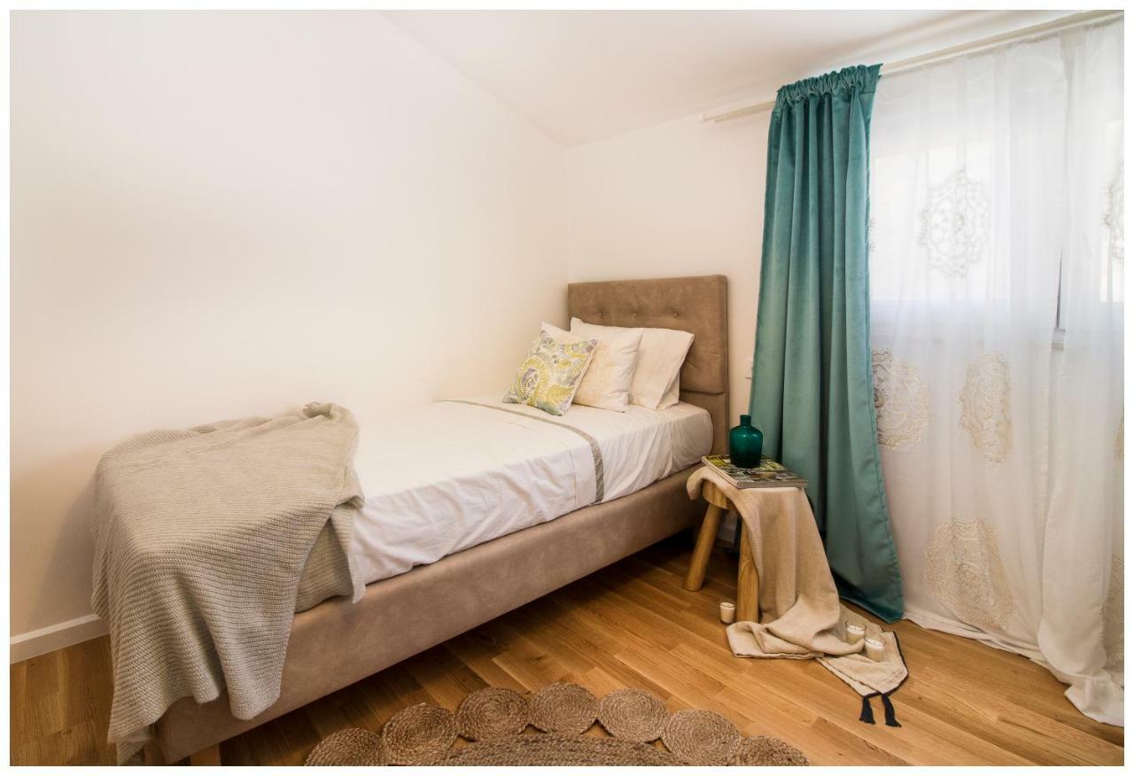 Apartman Sissy Примоштен Экстерьер фото